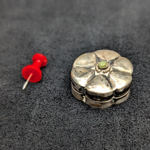 Vintage Mexican Sterling Silver Floral Pill Box (Iguala 925) 🇲🇽🌸🥈