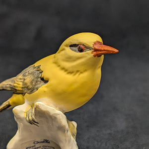 Vintage Goebel Porcelain Bird Figurine, Golden Oriole (W. Germany) ☀️🐦🇩🇪