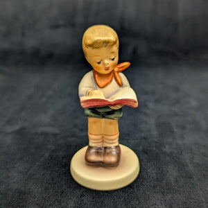 Hummel-Figur Nr. 2087/B „Ehrenschülerin“ (Goebel, Club-Exklusiv) 🇩🇪👦📚