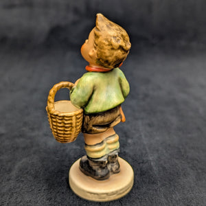 Vintage Hummel Figurine #513 "Basket Boy" (Goebel, W. Germany) 🇩🇪👦🧺