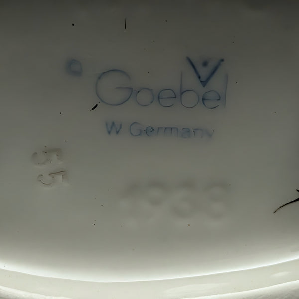 Vintage Hummel Figurine #111 "Wayside Harmony" (Goebel, W. Germany) 🇩🇪👦🐦