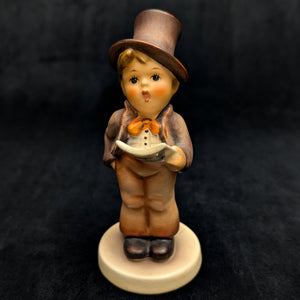Vintage Hummel Figurine #135 "Little Maestro" (Top Hat Boy, W. Germany) 🇩🇪🎩🎤