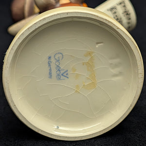 Vintage Hummel Figurine #135 "Little Maestro" (Top Hat Boy, W. Germany) 🇩🇪🎩🎤