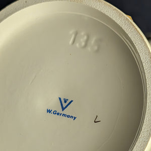 Vintage Hummel Figurine #135 "Soloist" (W. Germany, Severe Crazing) 🇩🇪🎤⚠️