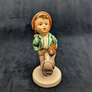 Vintage Hummel Figurine #79 "Globe Trotter" (Goebel, W. Germany) 🇩🇪🚶‍♂️🧺
