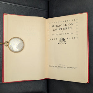 Miracle on 34th Street by Valentine Davies (1947 First Edition) - Iconic Christmas Classic in Original Dust Jacket 🎄🎅🎁